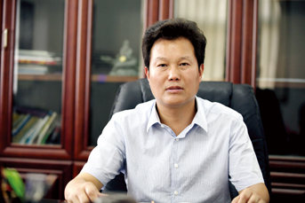 “跨界”儒商朱传喜