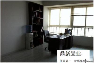 金鹰国际商城：精装写字楼免费代办过户，助力企业高效入驻